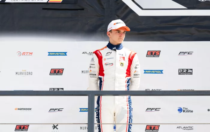Jan Przyrowski zwycięski w Los Arcos podczas drugiej rundy Hiszpańskiej F4